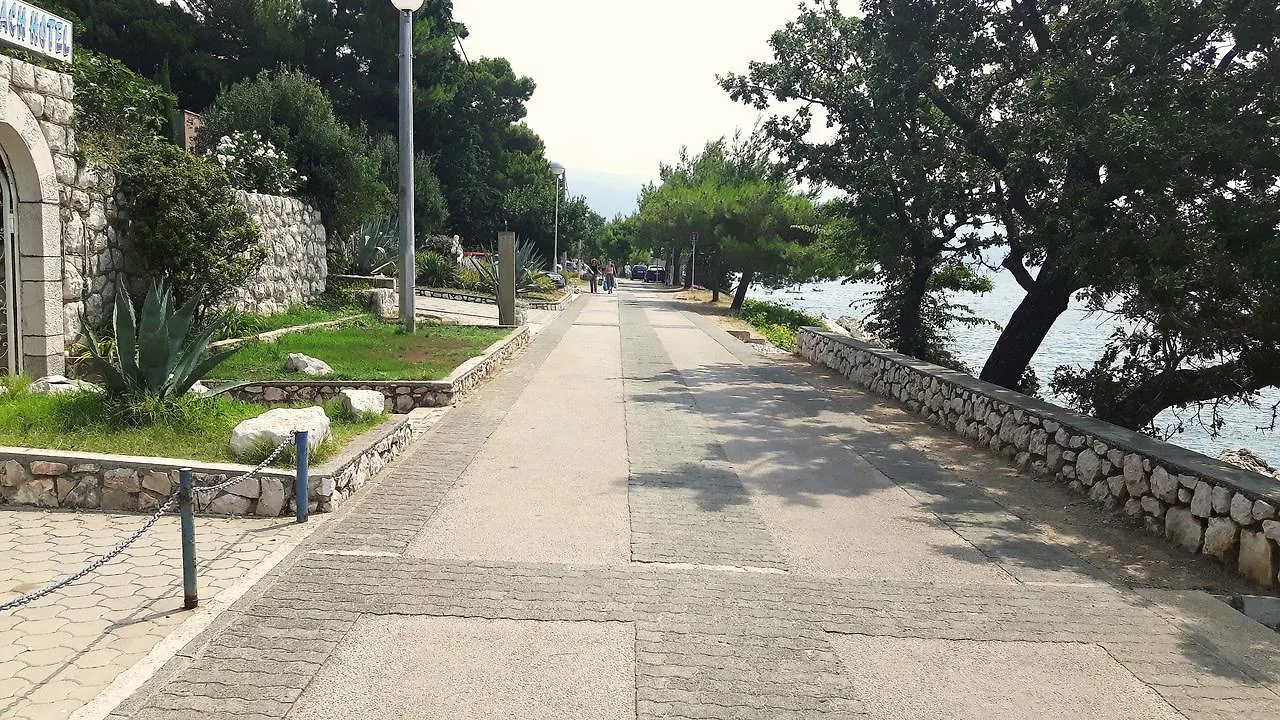 Adria Beach Guest House Novi Vinodolski
